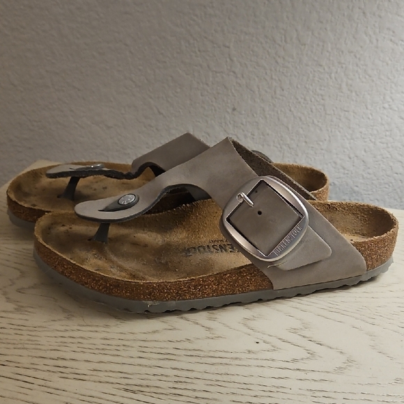 Birkenstock Giza Gray Sandals - Picture 2 of 7